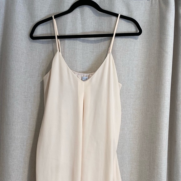 Dress - Picture 1 of 3